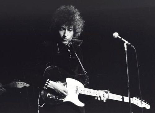 Dylan : Baby, Let Me Follow You Down (1966) : Aquarium Drunkard