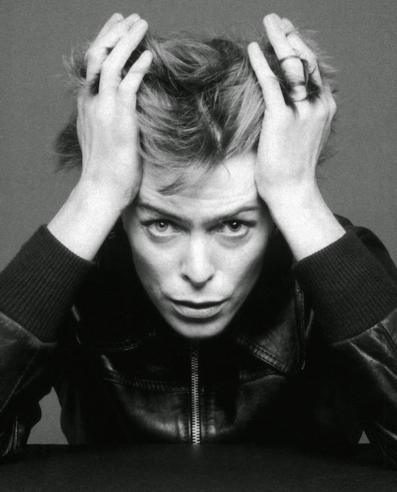 The Outtakes of David Bowie's Iconic “Heroes” Album Cover Shoot (8)