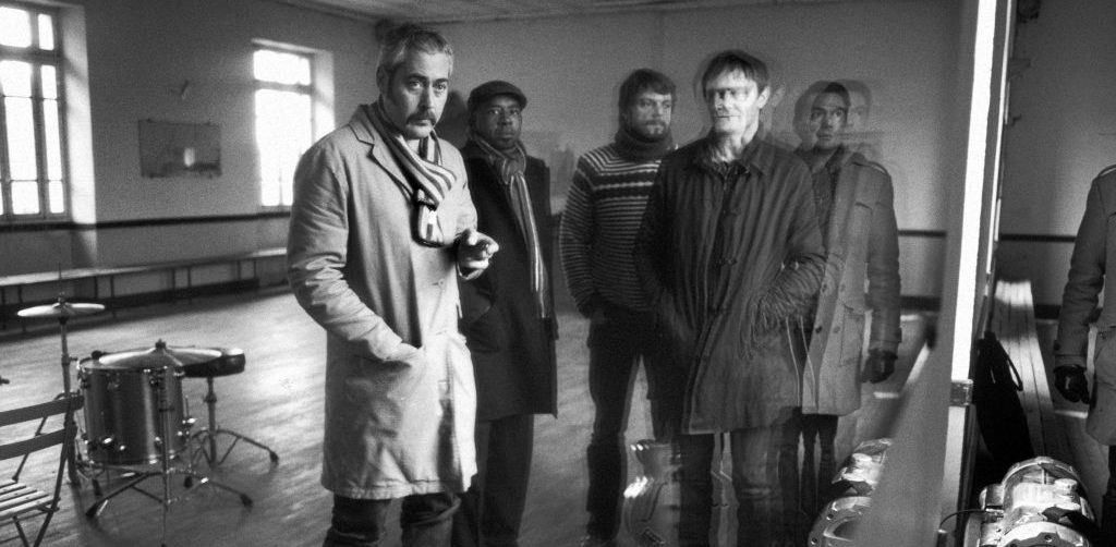 Tindersticks :: The Aquarium Drunkard Interview