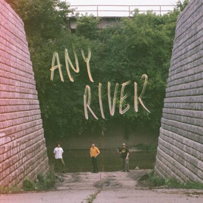 Styrofoam Winos :: Any River Styrofoam Winos